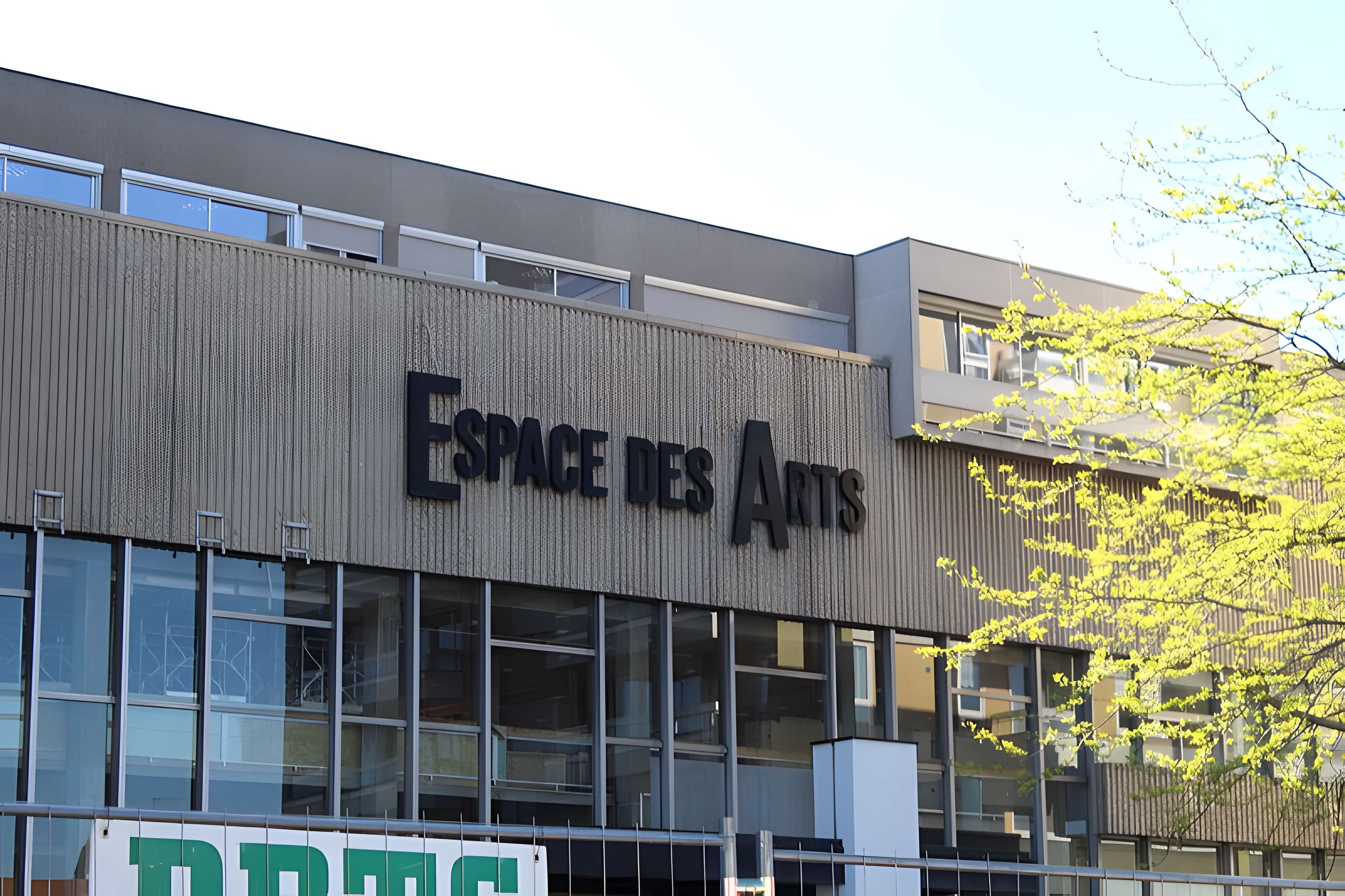 Espace des Arts et Maison des Sports, anciennement  Maison de la Culture et des Sports