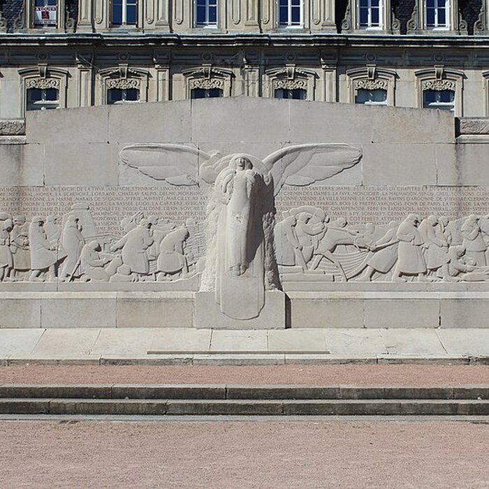 Photo de Monument aux morts