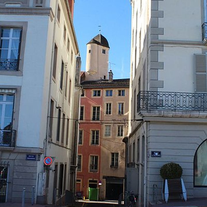 Photo de Tour de Coco-louvrier