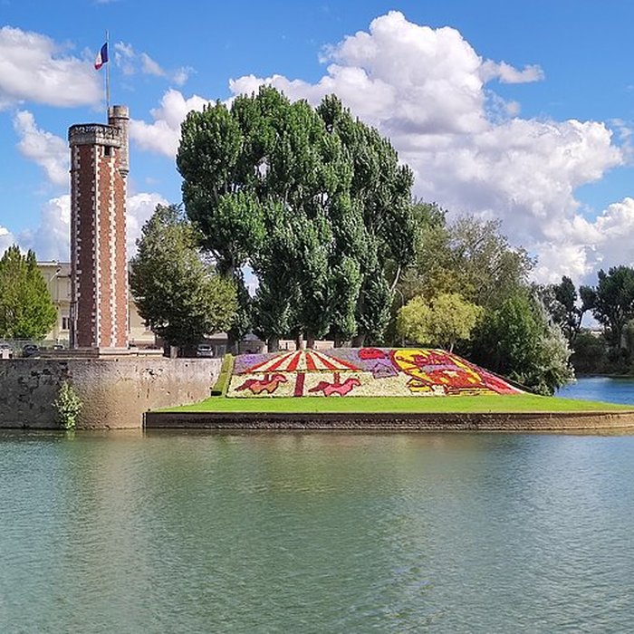 Photo de Tour du Doyenné