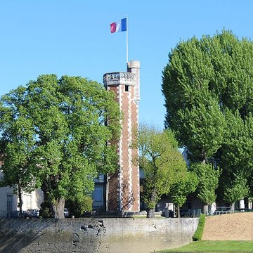 Tour du Doyenné