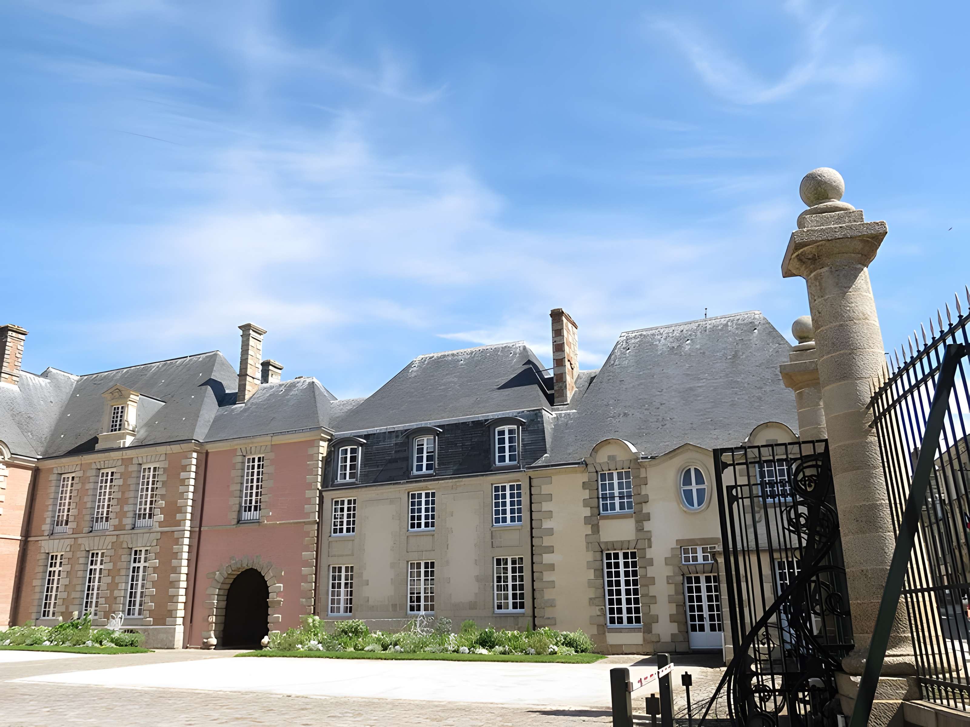 Hôtel de Guise à Alençon