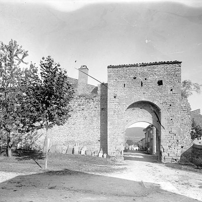 Photo de Fortifications restes