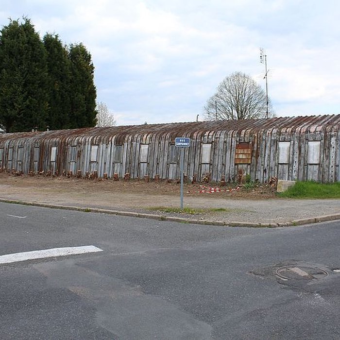 Photo de Pavillons Fillod ou préfabriqués de type parois inclinées