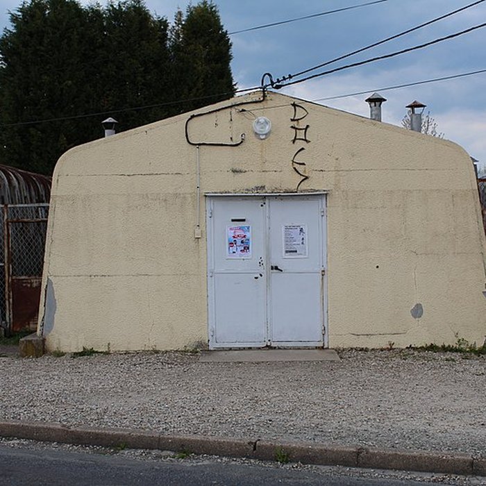 Photo de Pavillons Fillod ou préfabriqués de type parois inclinées