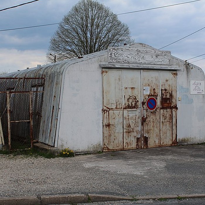 Photo de Pavillons Fillod ou préfabriqués de type parois inclinées