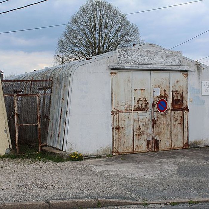 Photo de Pavillons Fillod ou préfabriqués de type parois inclinées