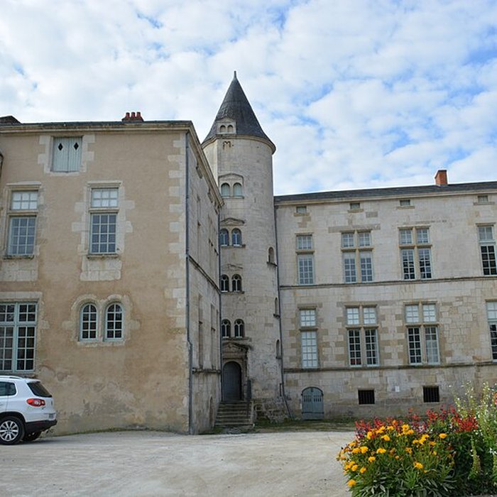 Photo de Hôtel de la Sénéchaussée au Fontenay-le-Comte