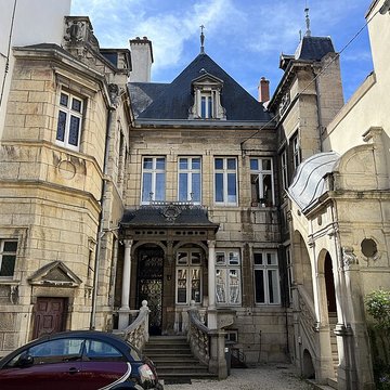 Hôtel de Laloge à Dijon