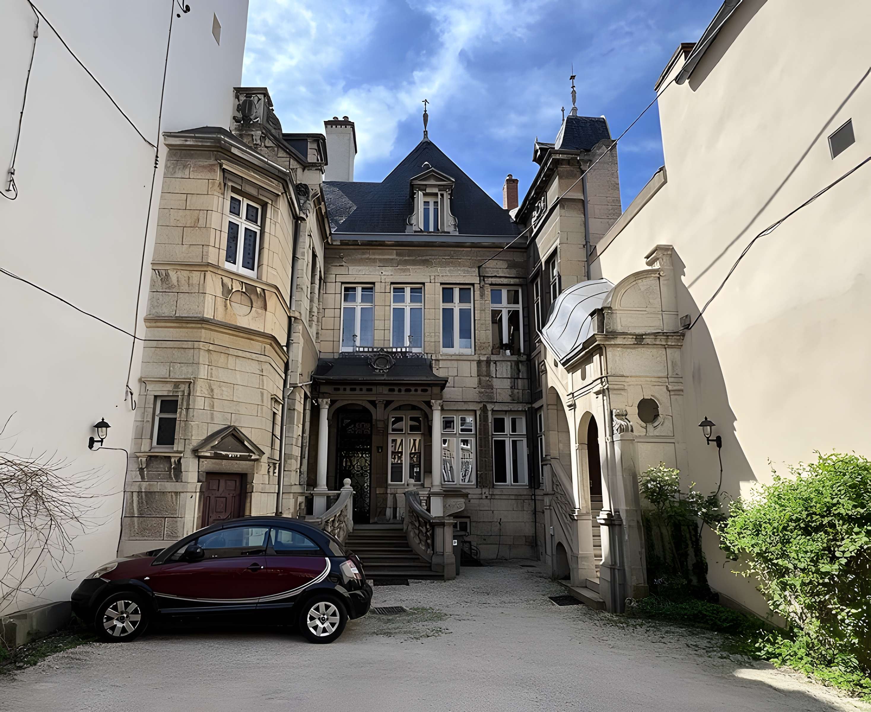 Hôtel de Laloge à Dijon