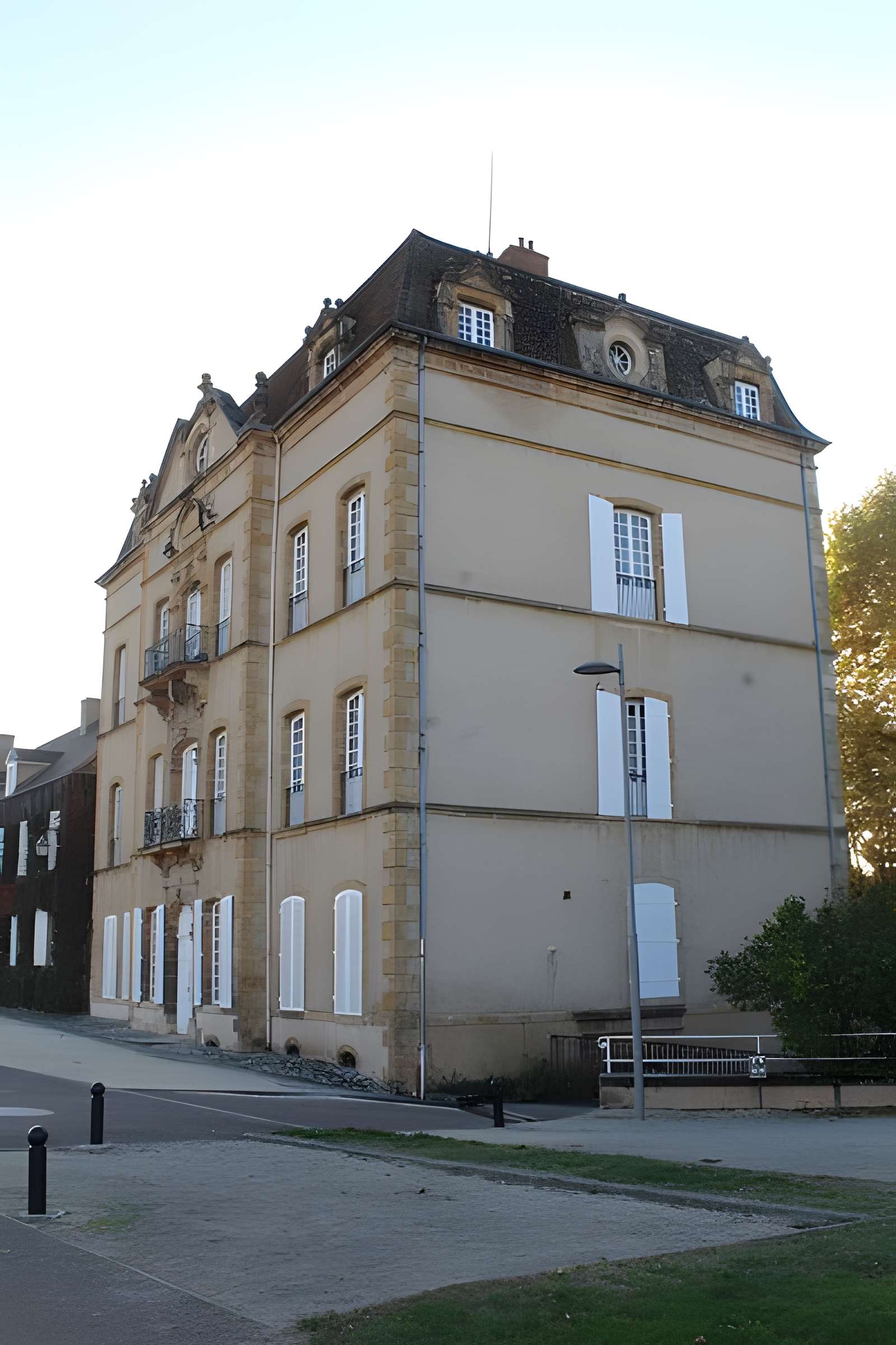 Maison Cudel de Montcolon