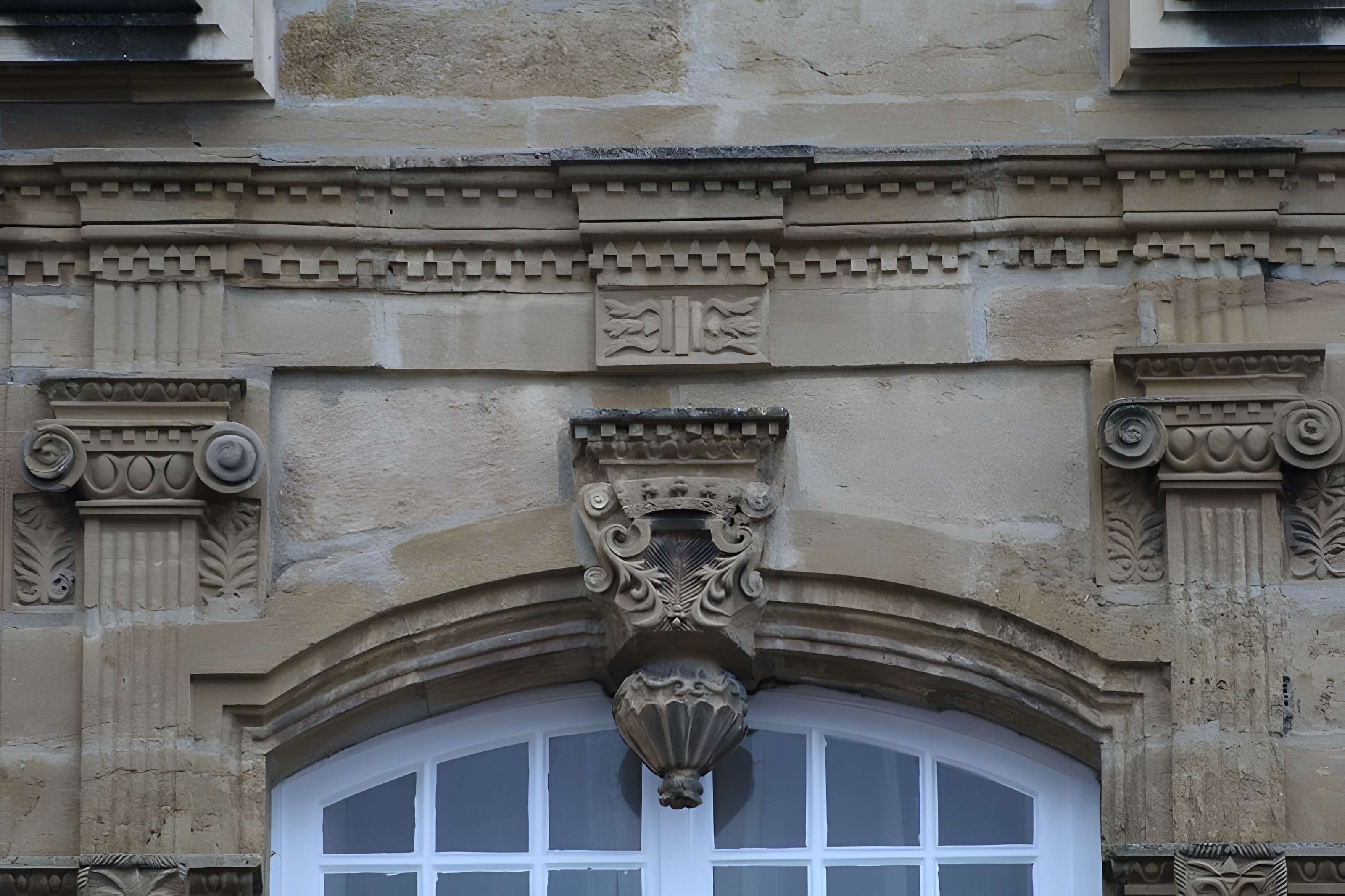 Maison Cudel de Montcolon