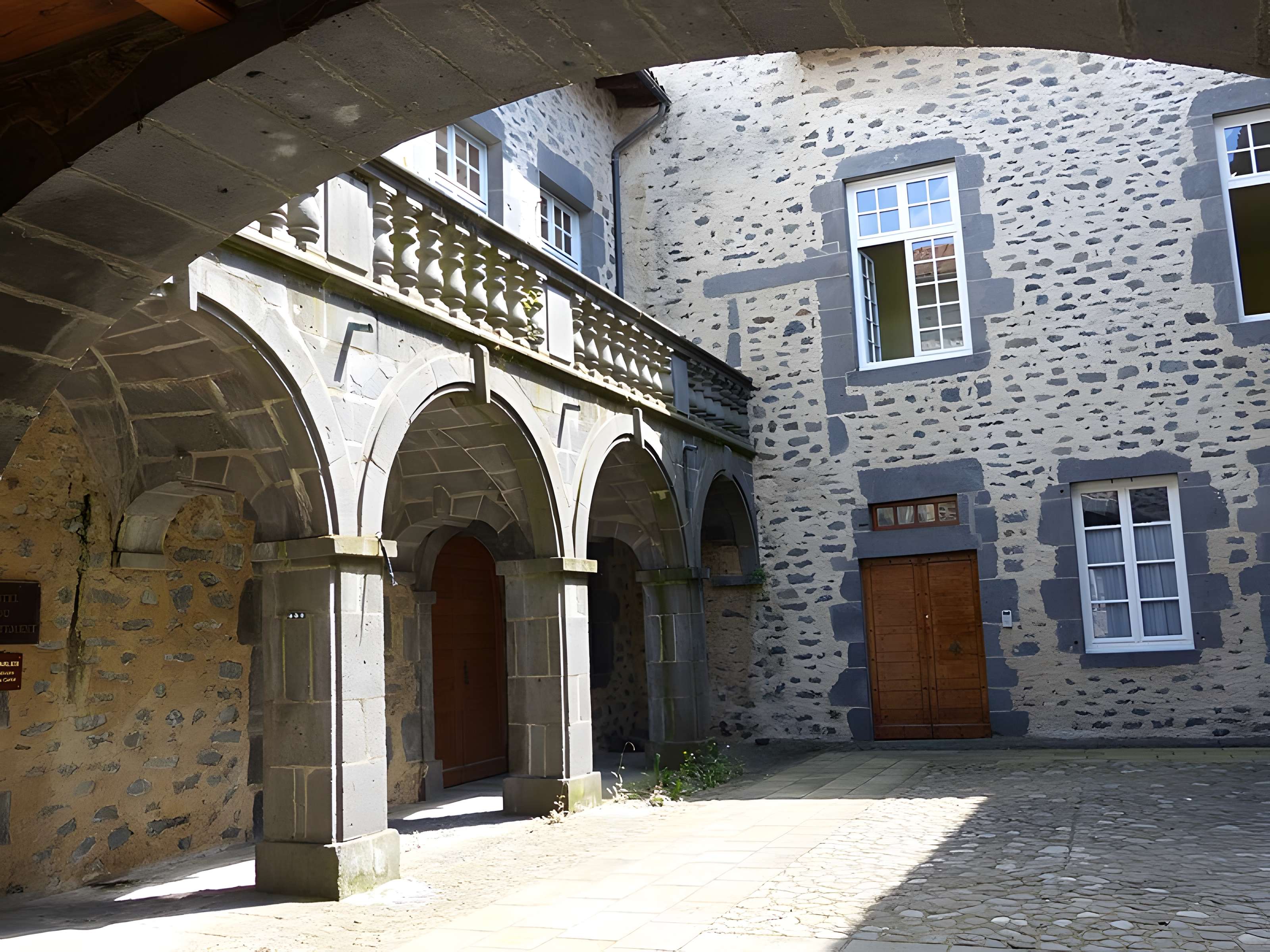 Hôtel de Lastic à Saint-Flour