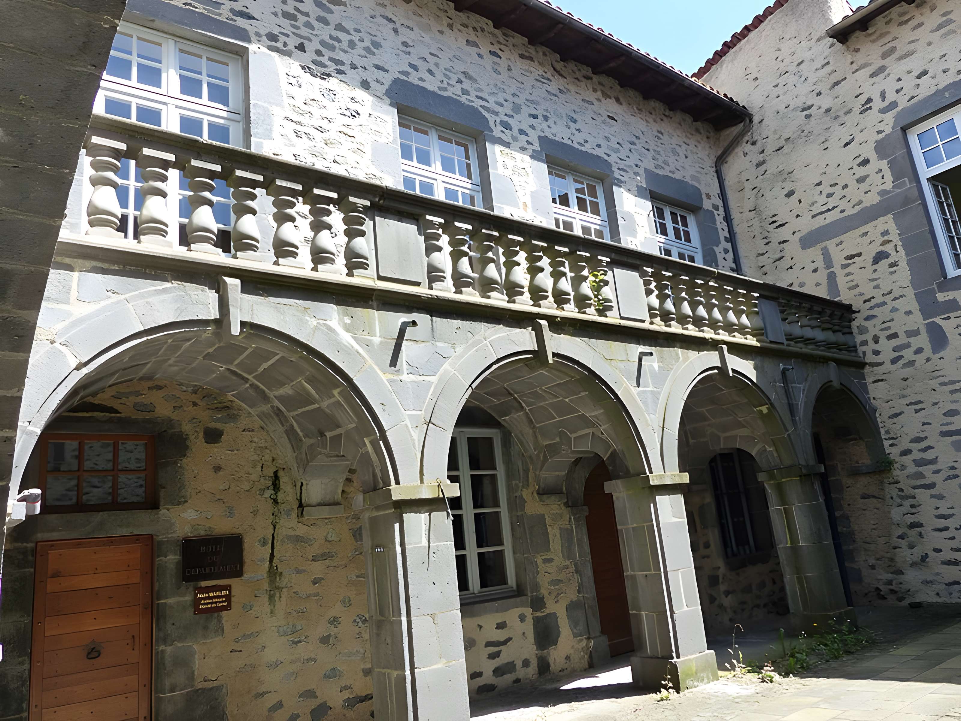 Hôtel de Lastic à Saint-Flour