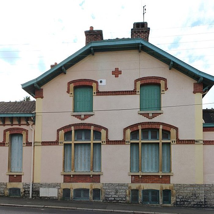 Photo de Dispensaire de la Croix Rouge