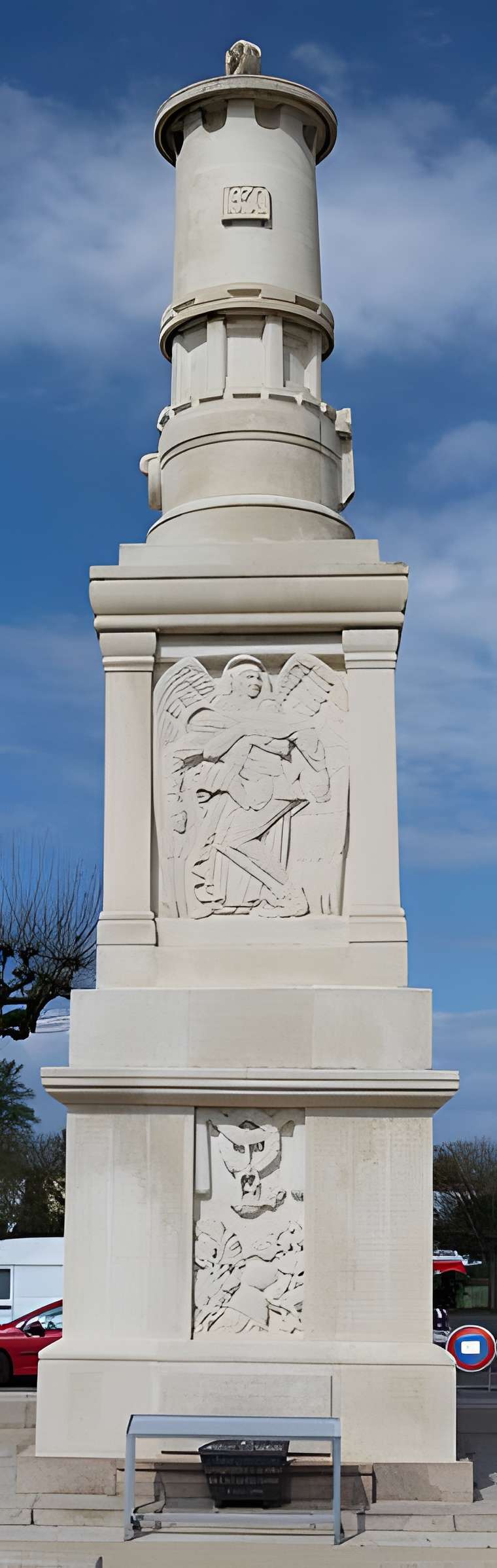 Monument aux morts