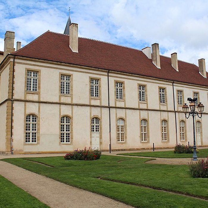 Photo de Ancien prieuré Notre-Dame