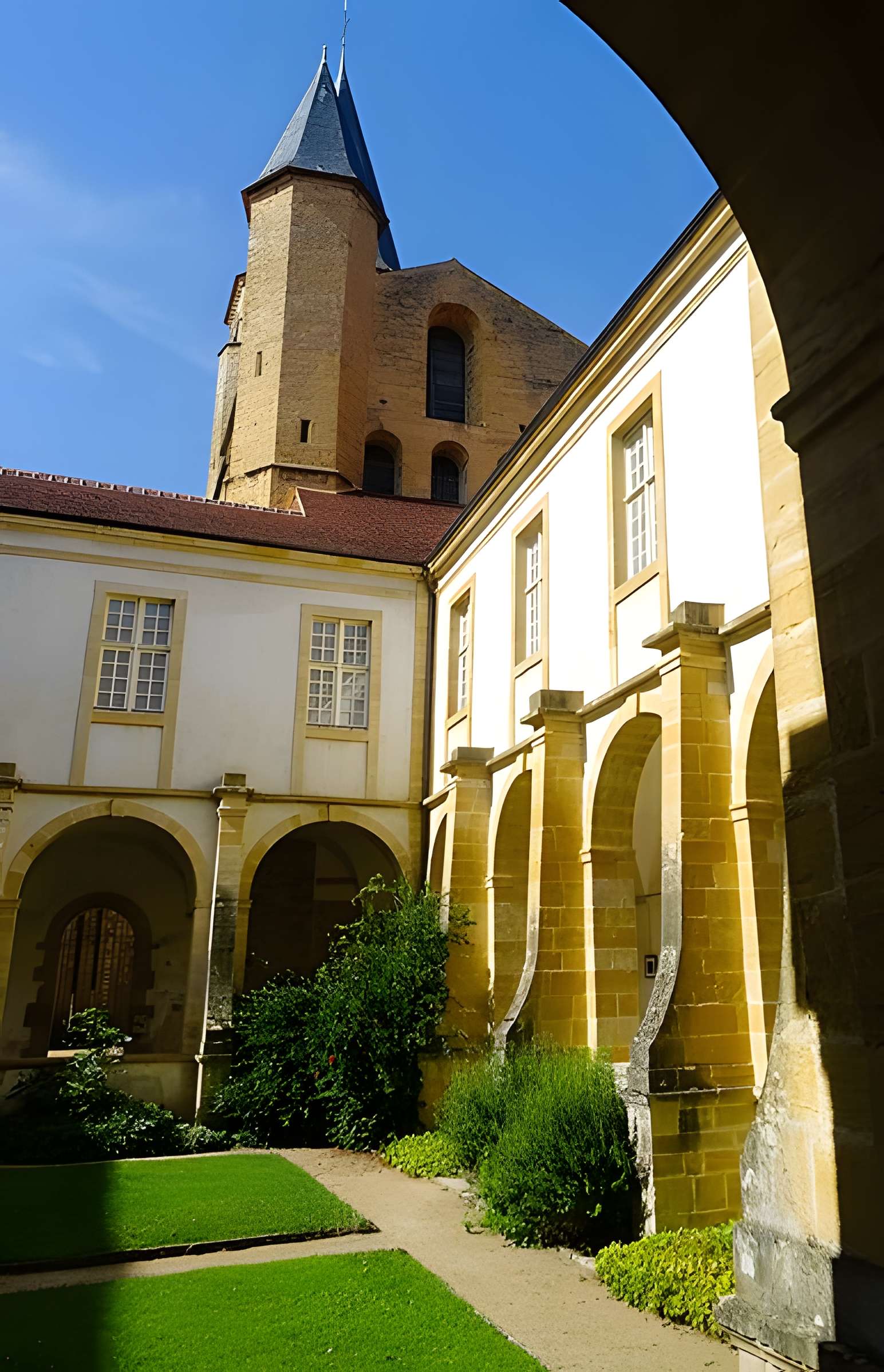 Ancien prieuré Notre-Dame