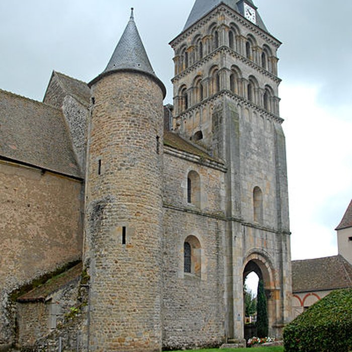 Photo de Eglise Saint-Pierre et Saint-Benoît