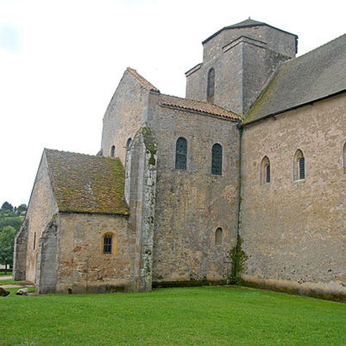 Photo de Eglise Saint-Pierre et Saint-Benoît