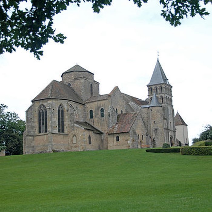 Photo de Eglise Saint-Pierre et Saint-Benoît