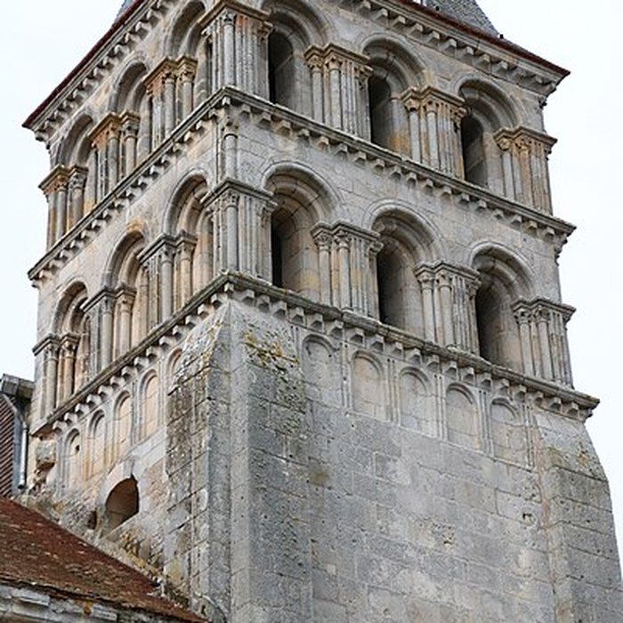Photo de Eglise Saint-Pierre et Saint-Benoît
