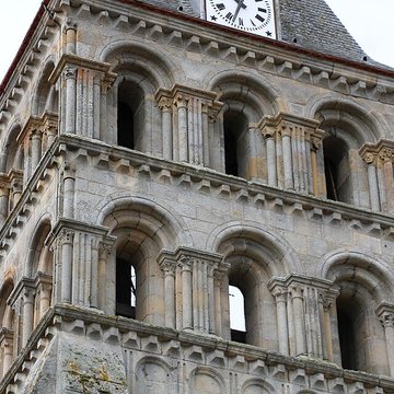 Eglise Saint-Pierre et Saint-Benoît