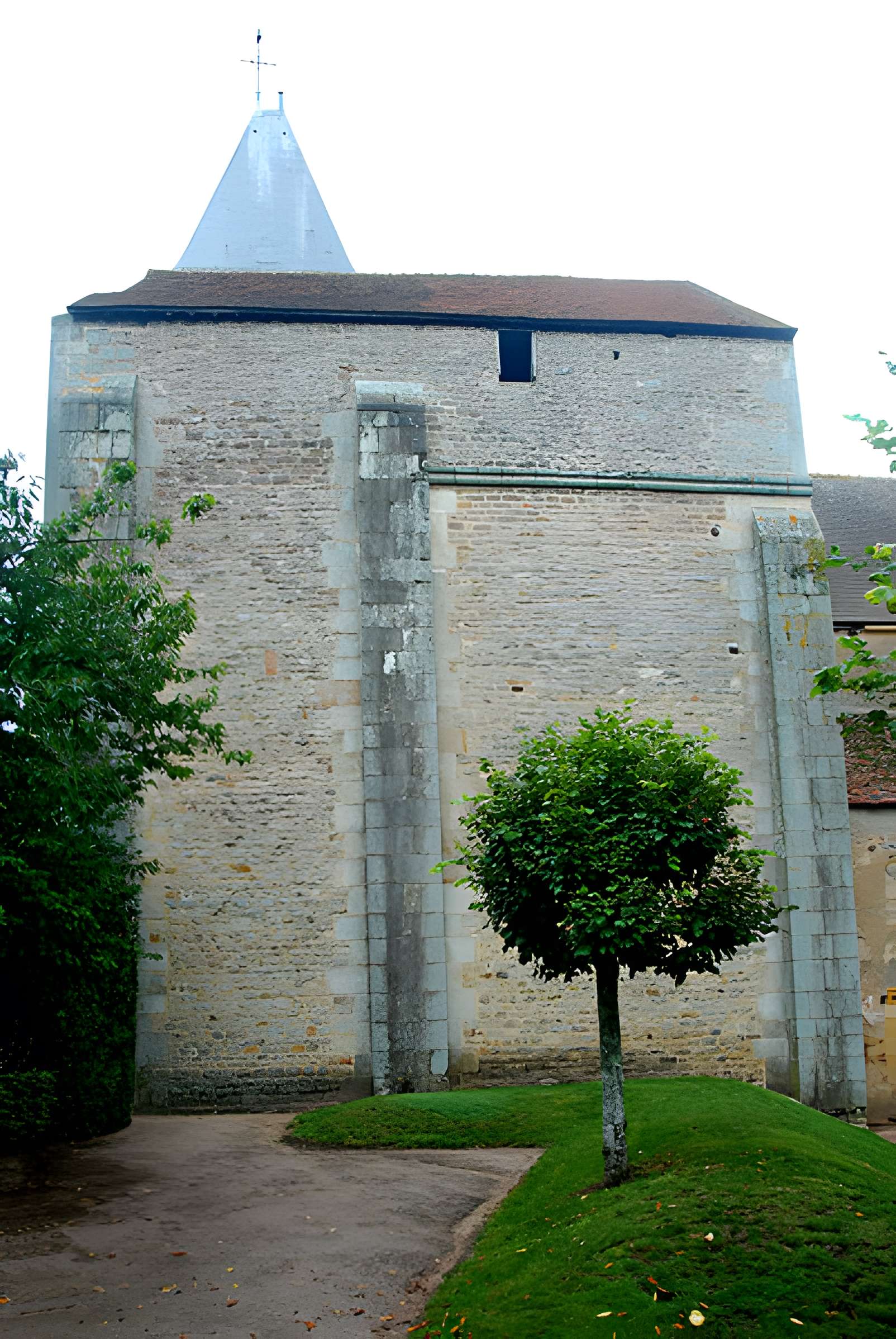 Eglise Saint-Pierre et Saint-Benoît