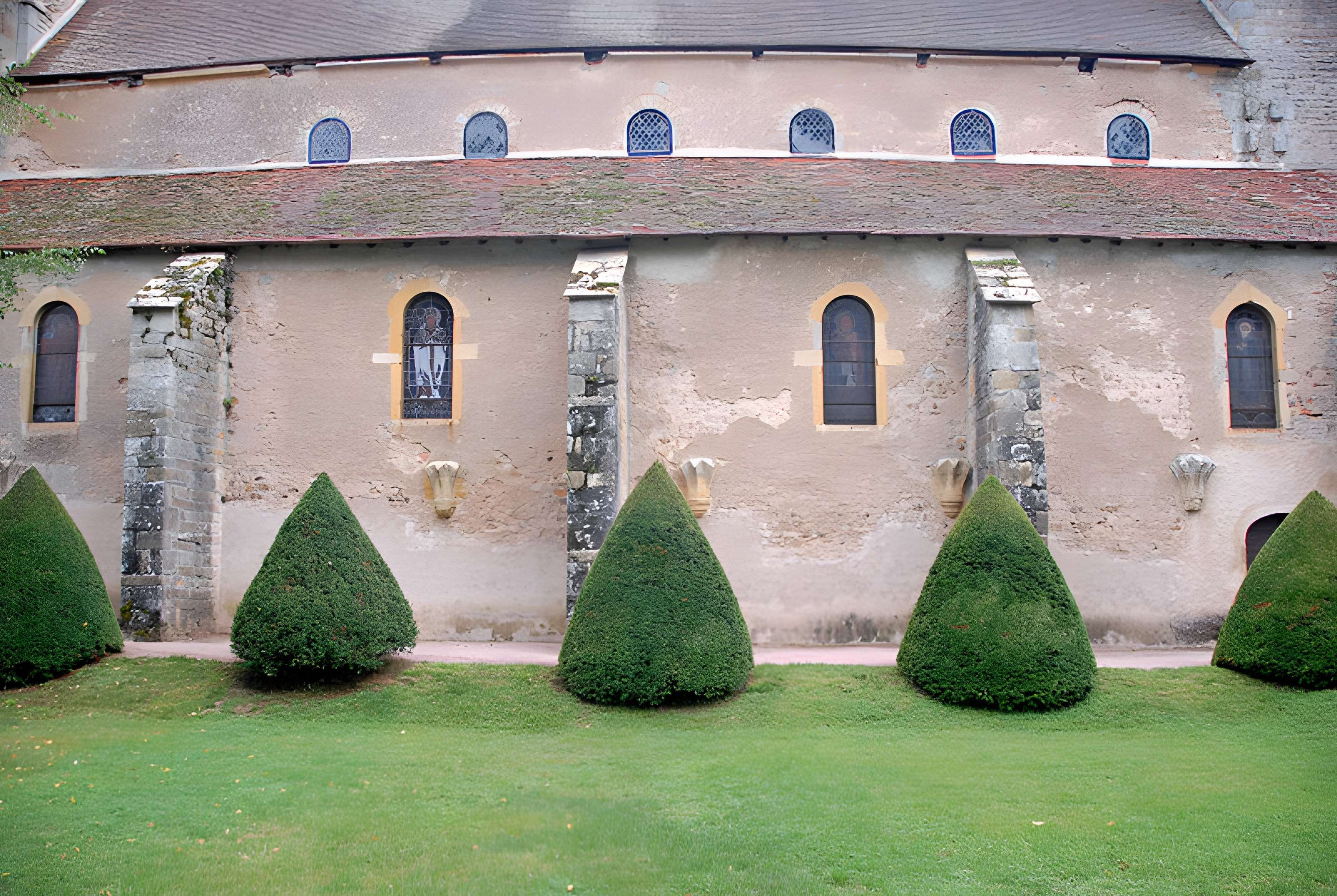 Eglise Saint-Pierre et Saint-Benoît