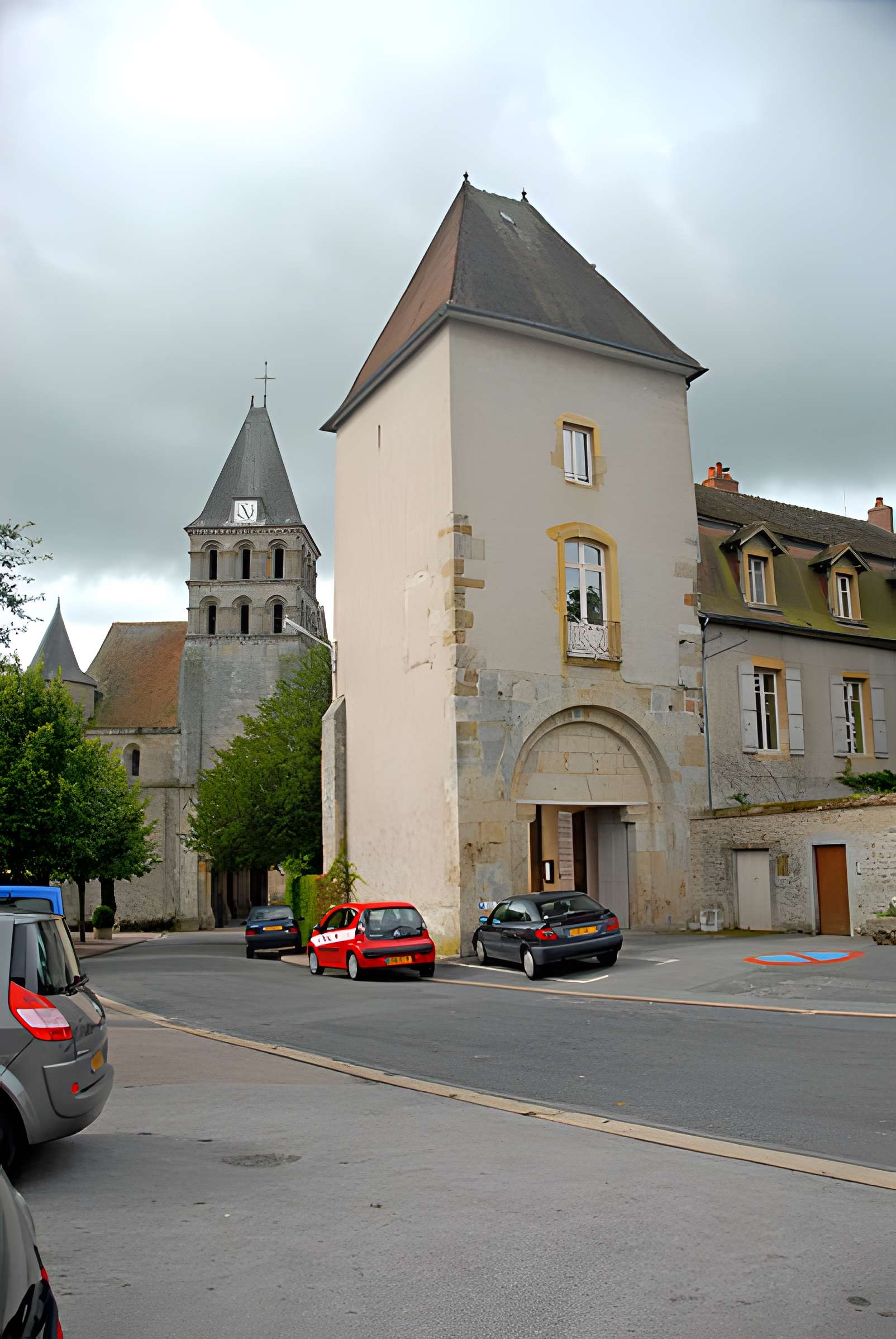 Eglise Saint-Pierre et Saint-Benoît