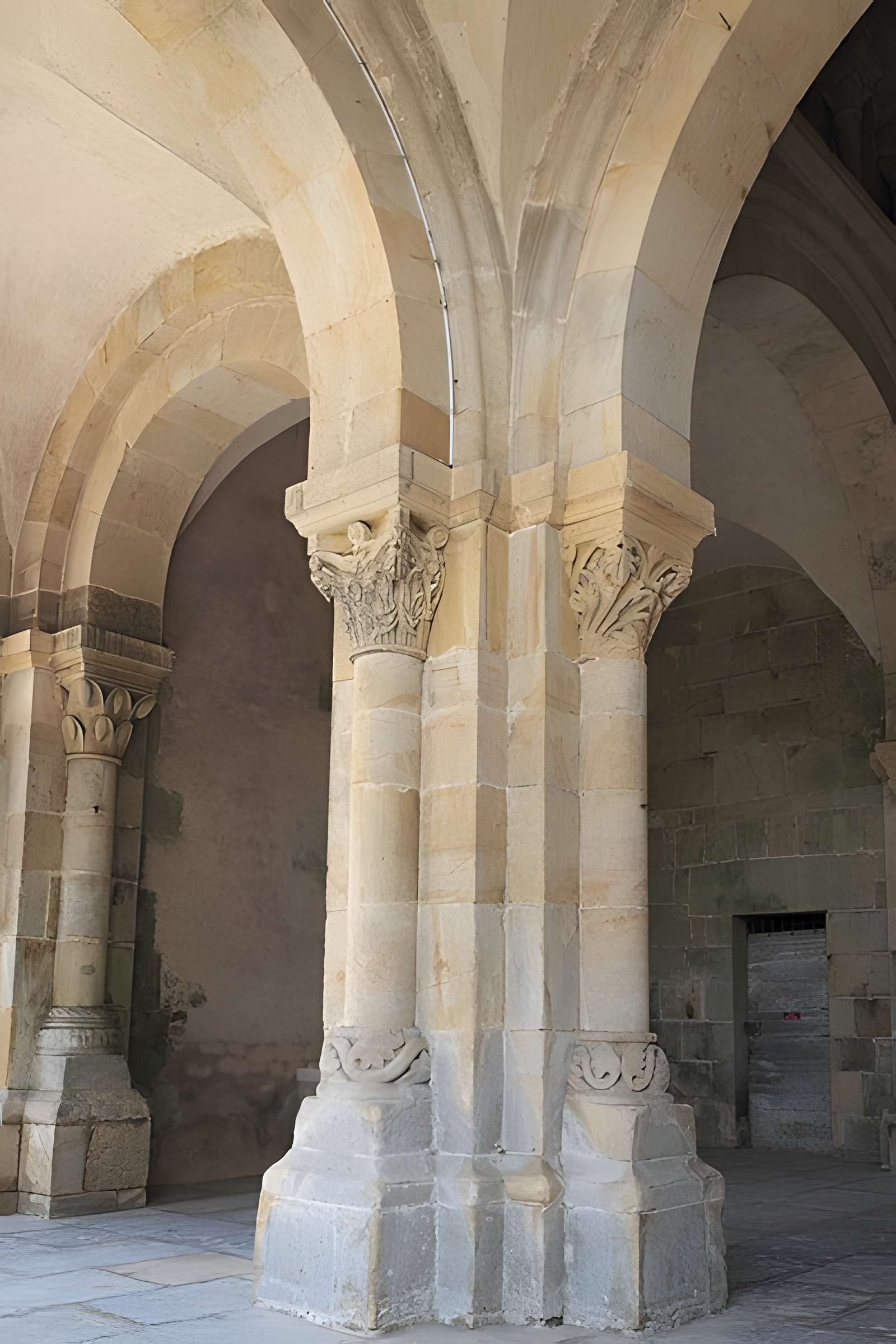 Eglise Saint-Pierre et Saint-Benoît