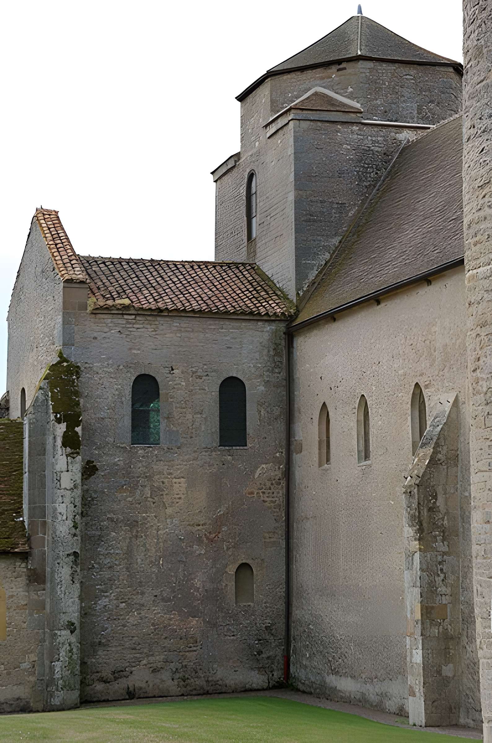 Eglise Saint-Pierre et Saint-Benoît