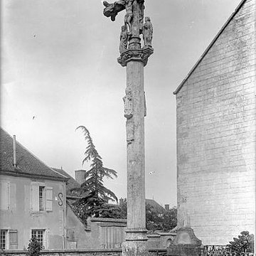 Croix de cimetière