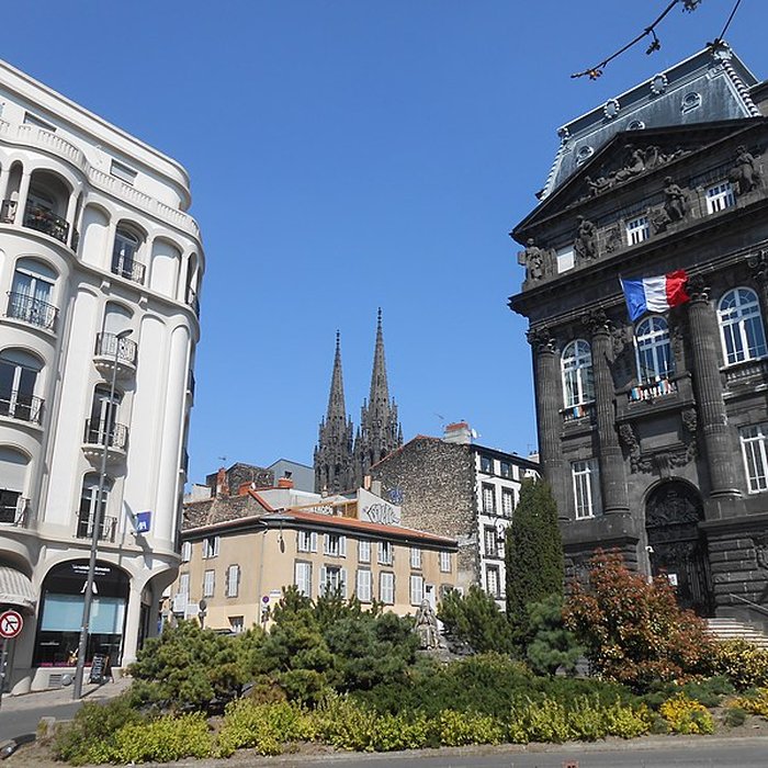 Photo de Hôtel de préfecture du Puy-de-Dôme à Clermont-Ferrand