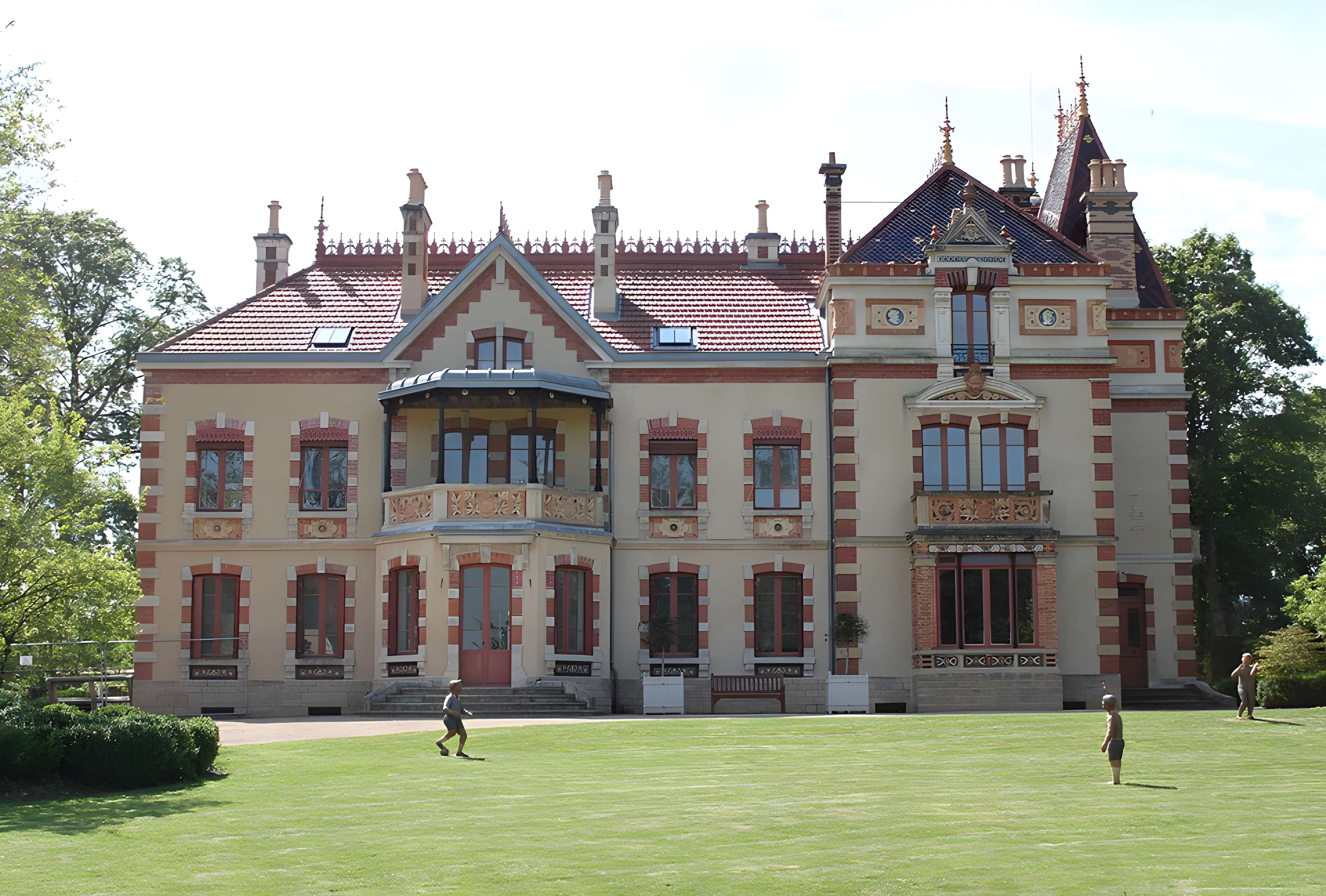 Ancienne tuilerie Perrusson-Desfontaines