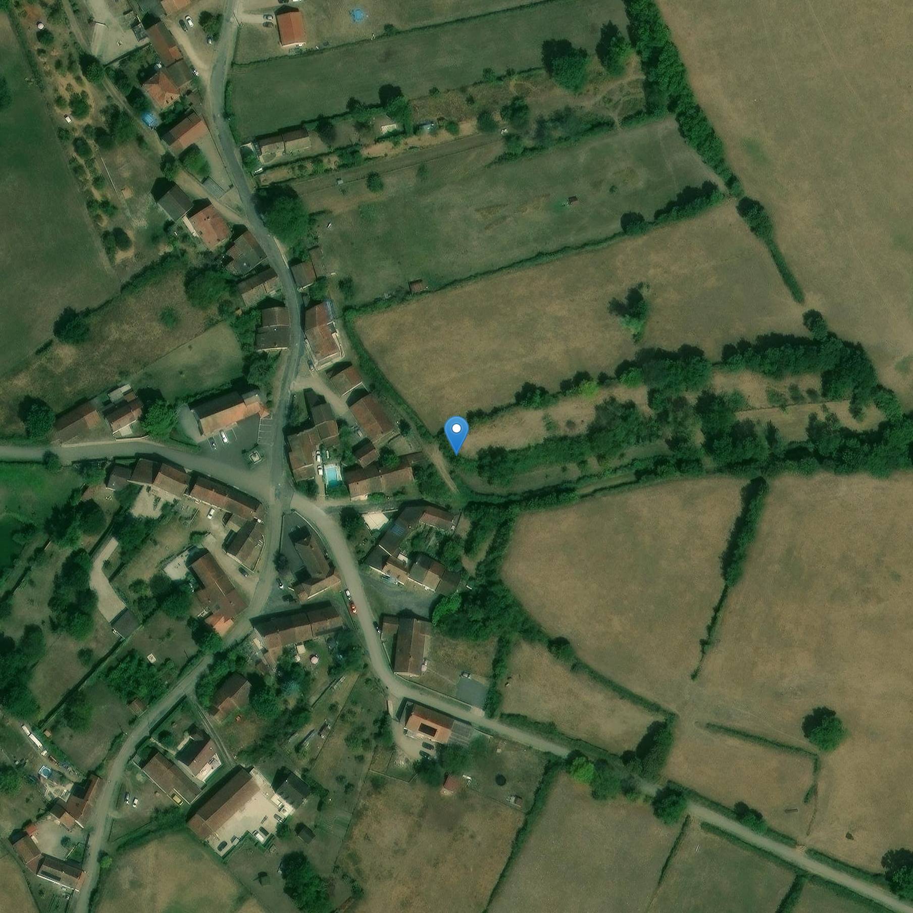 Photo de ところにある十字架は、La Vieille Rue