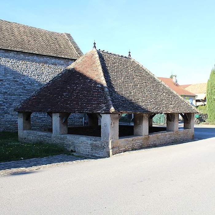 Photo de Fontaine et lavoir