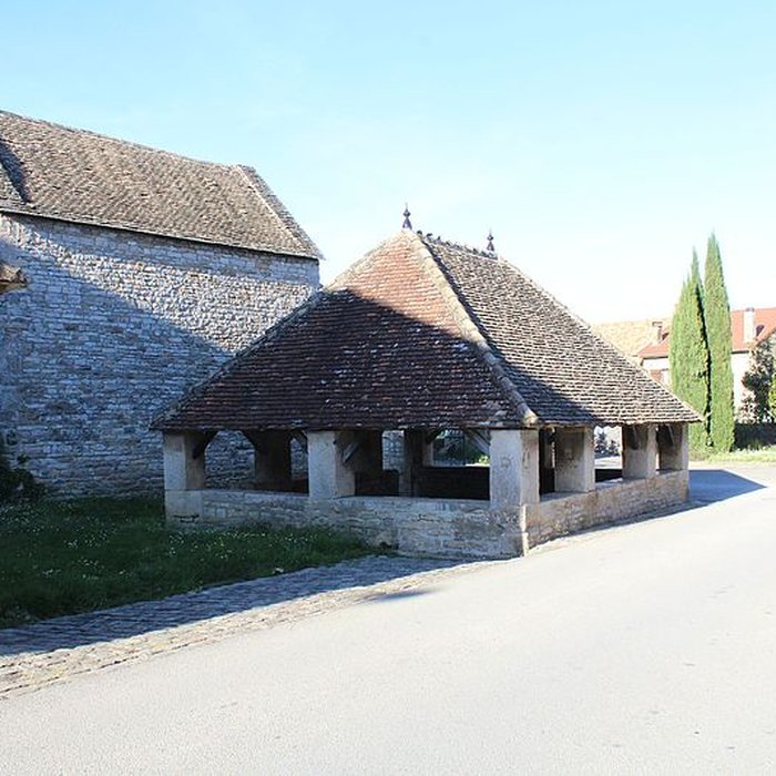 Photo de Fontaine et lavoir