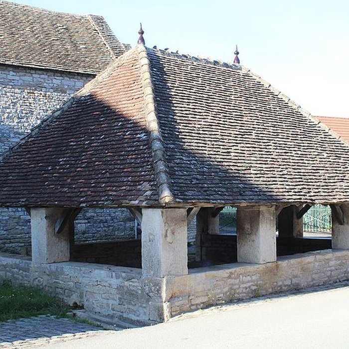 Photo de Fontaine et lavoir
