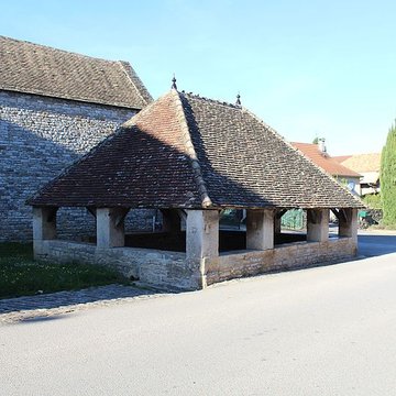 Fontaine et lavoir