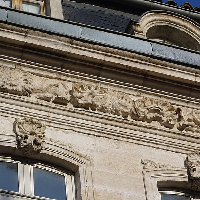 Photo de Immeuble dit hôtel de Lacroix-Laval