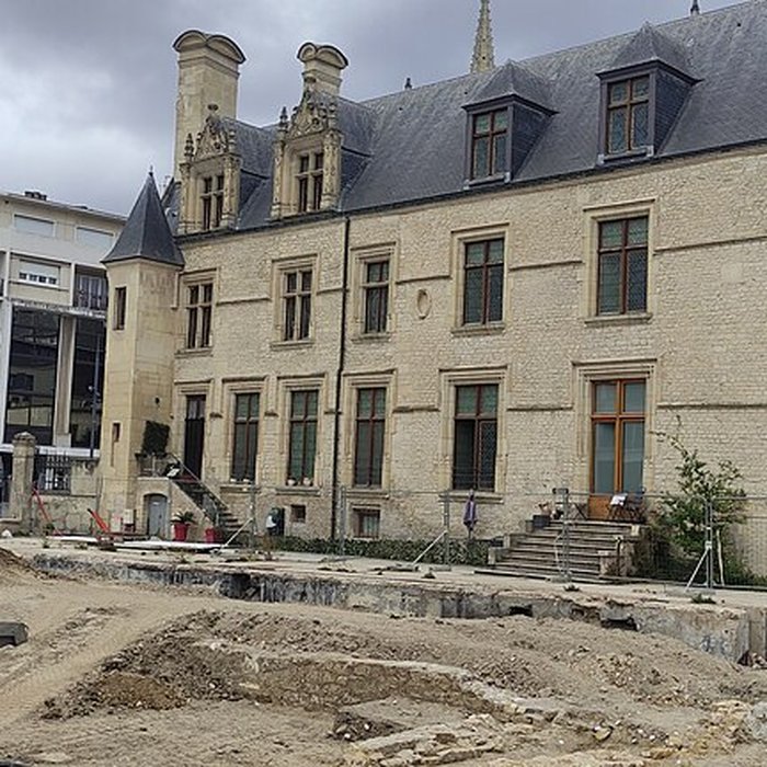 Photo de Hôtel de Than à Caen