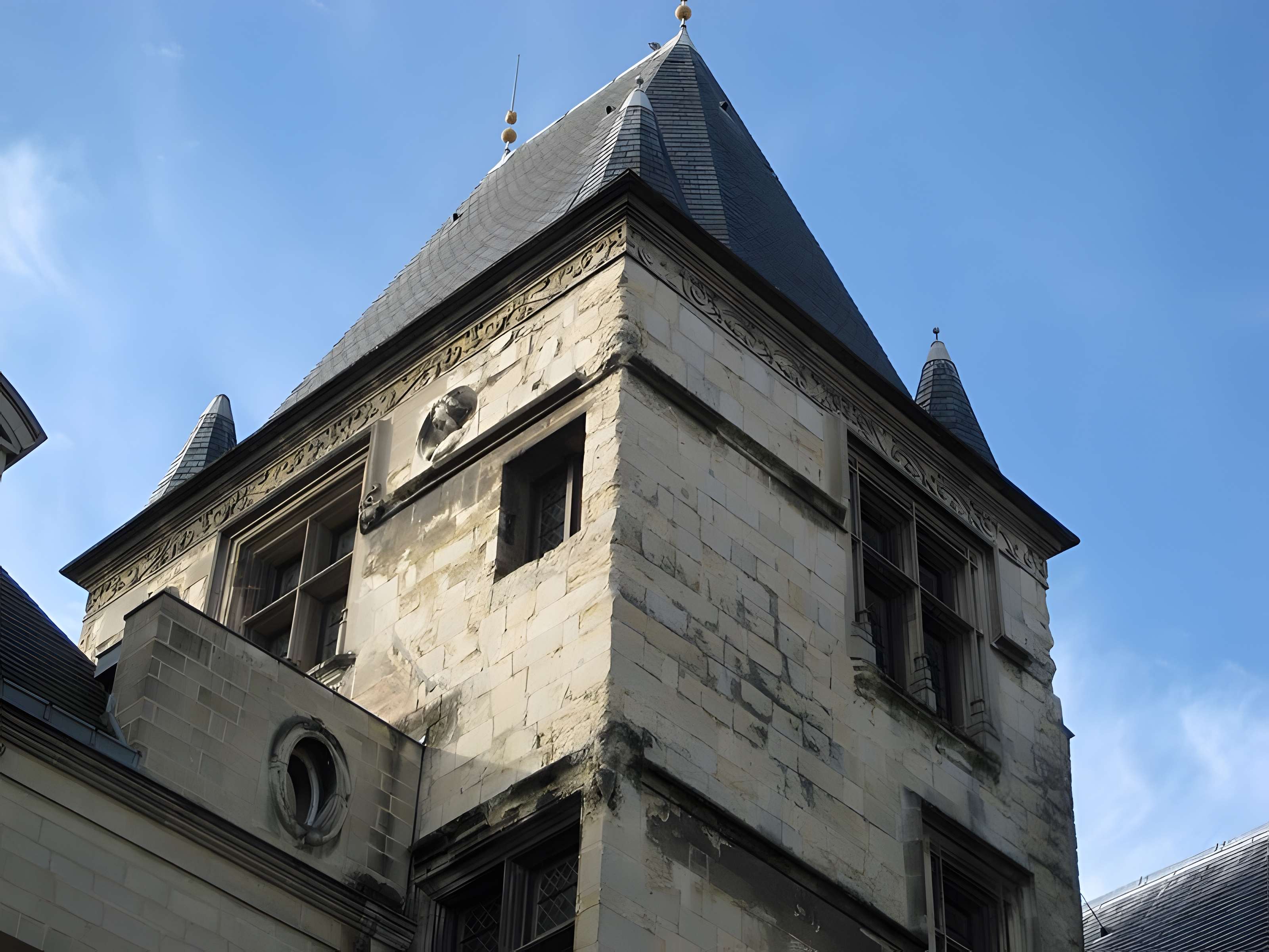 Hôtel de Than à Caen