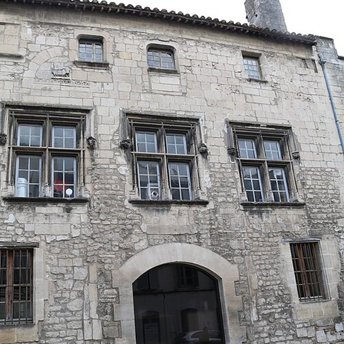 Photo de Hôtel de ville dArles