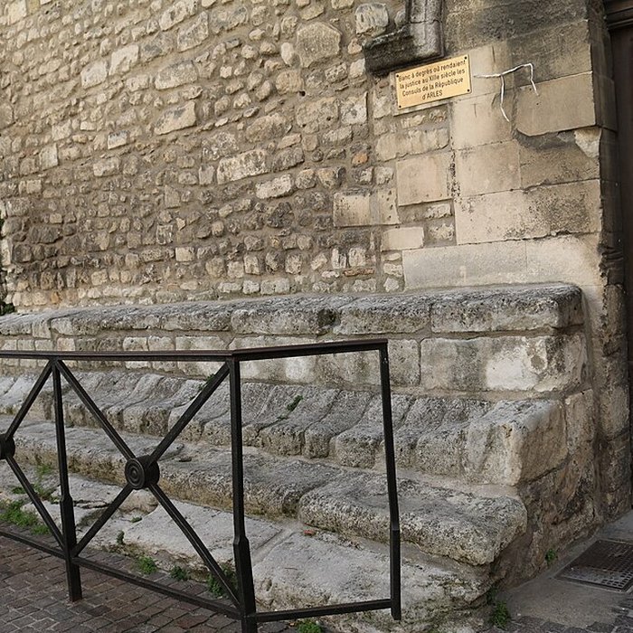 Photo de Hôtel de ville dArles