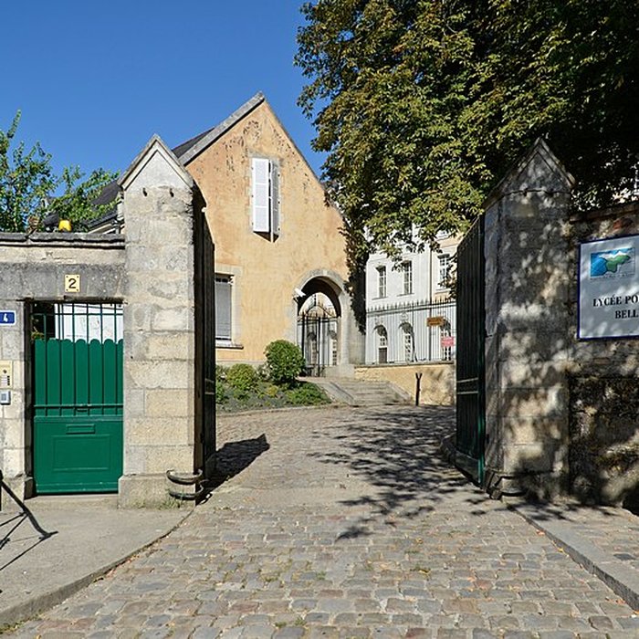 Photo de Ancienne abbaye Saint-Vincent, actuellement lycée Bellevue