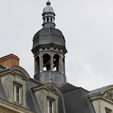 Ancienne abbaye Saint-Vincent, actuellement lycée Bellevue