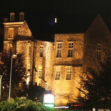 Château des Comtes du Maine