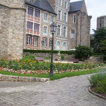 Château des Comtes du Maine