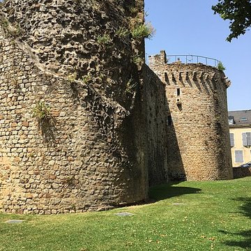Château des Comtes du Maine